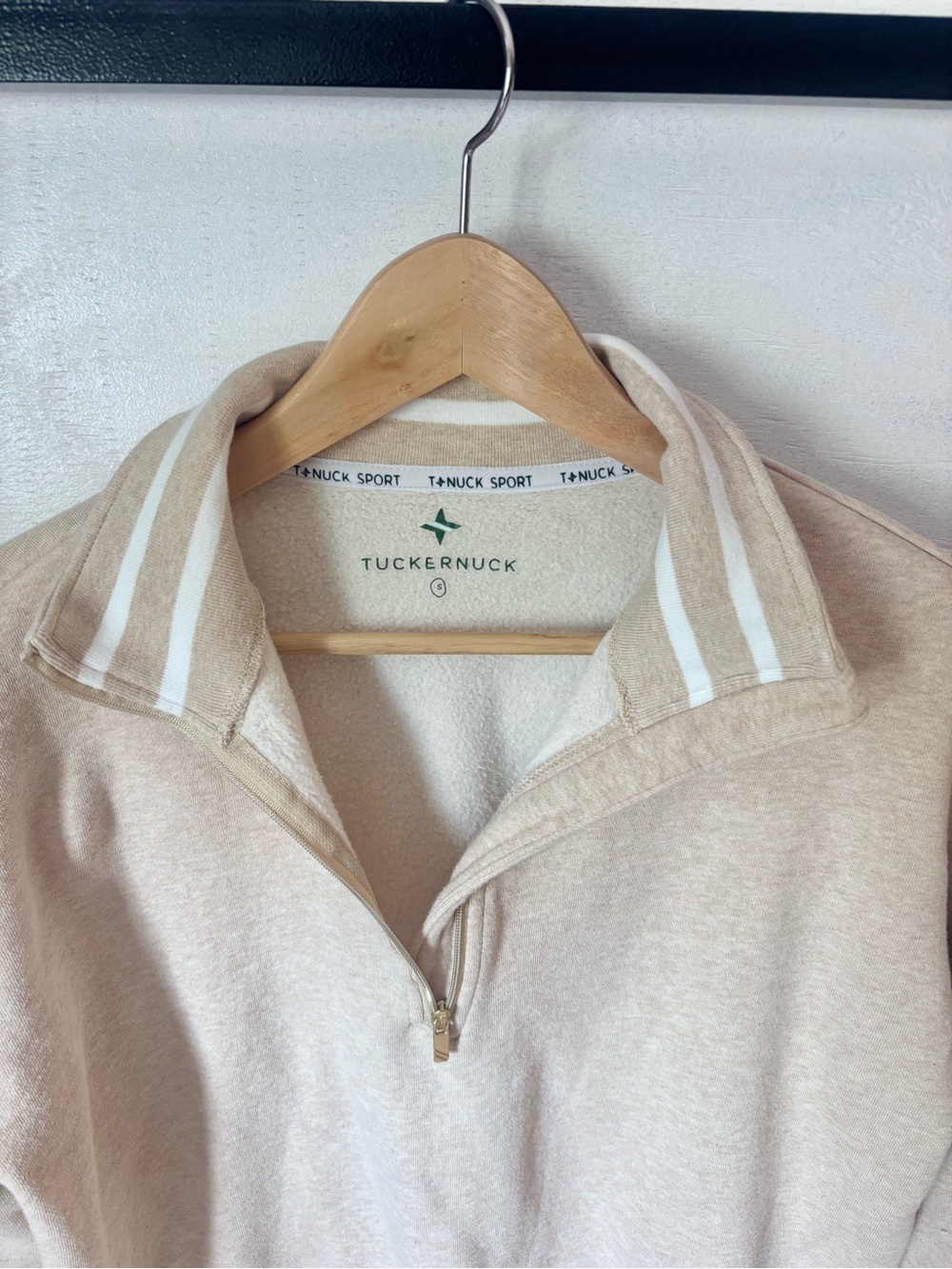 Tuckernuck TNuck Quarter-Zip Pullover Sweater in Light Beige Small - Picture 10 of 10